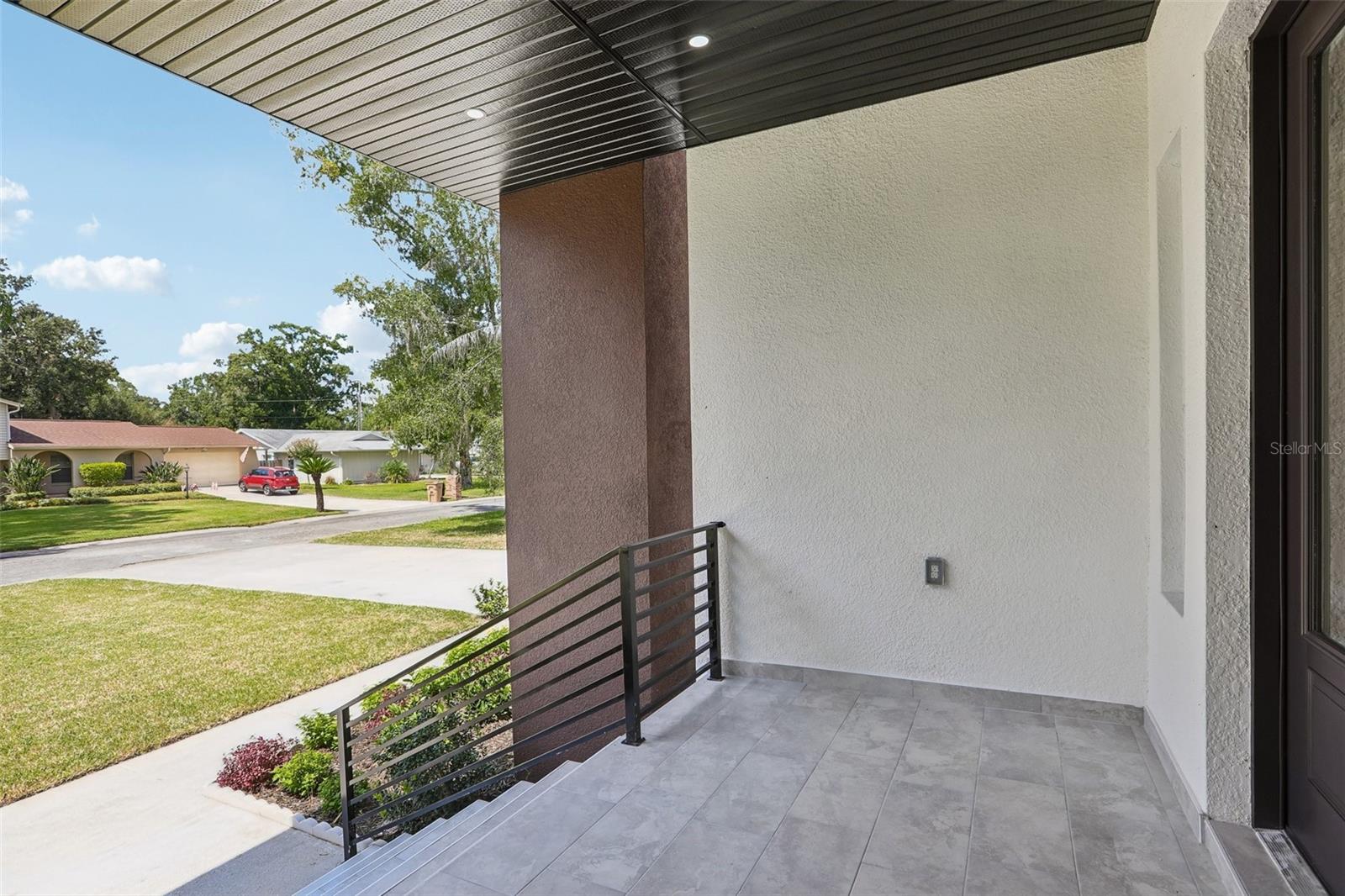 806 Lamont Pl, Temple Terrace, FL 33617 photo