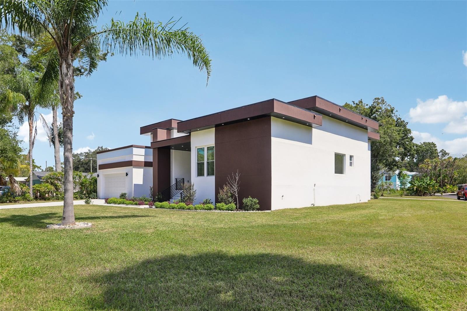 806 Lamont Pl, Temple Terrace, FL 33617 photo