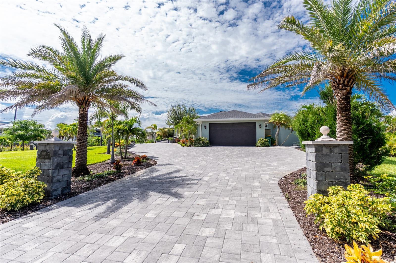 600 Lookout Aly, Placida, FL 33946 photo