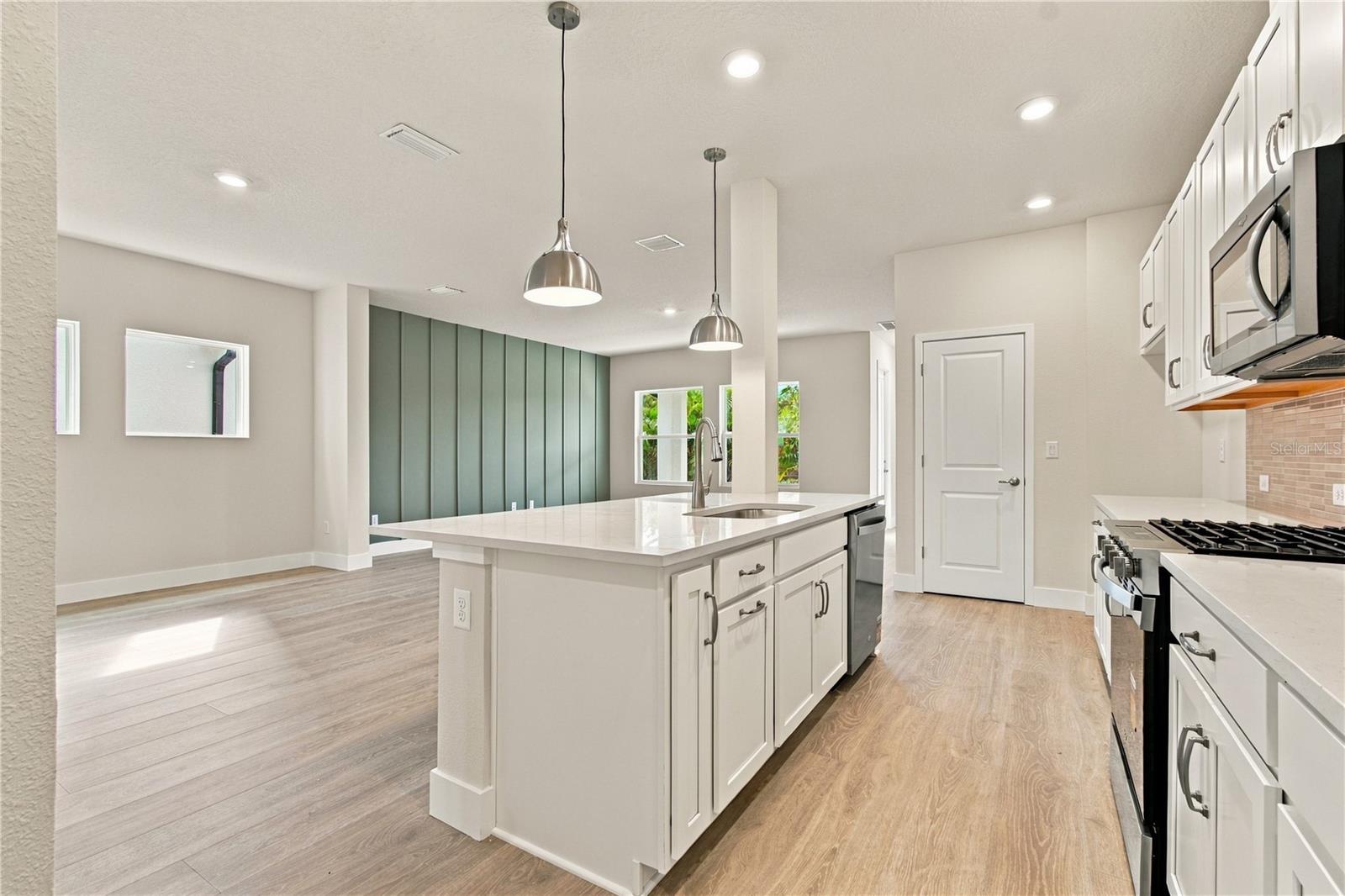 2786 Soleta Vw, Odessa, FL 33556 photo