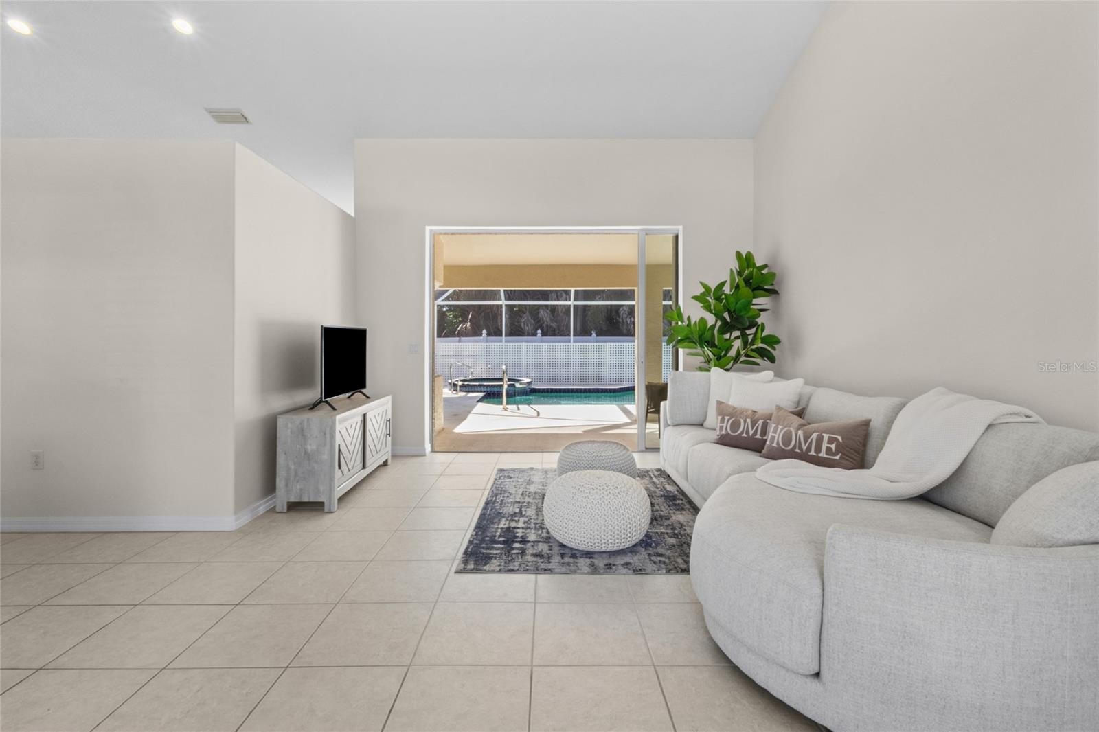 381 Foxglove Rd, Venice, FL 34293 photo