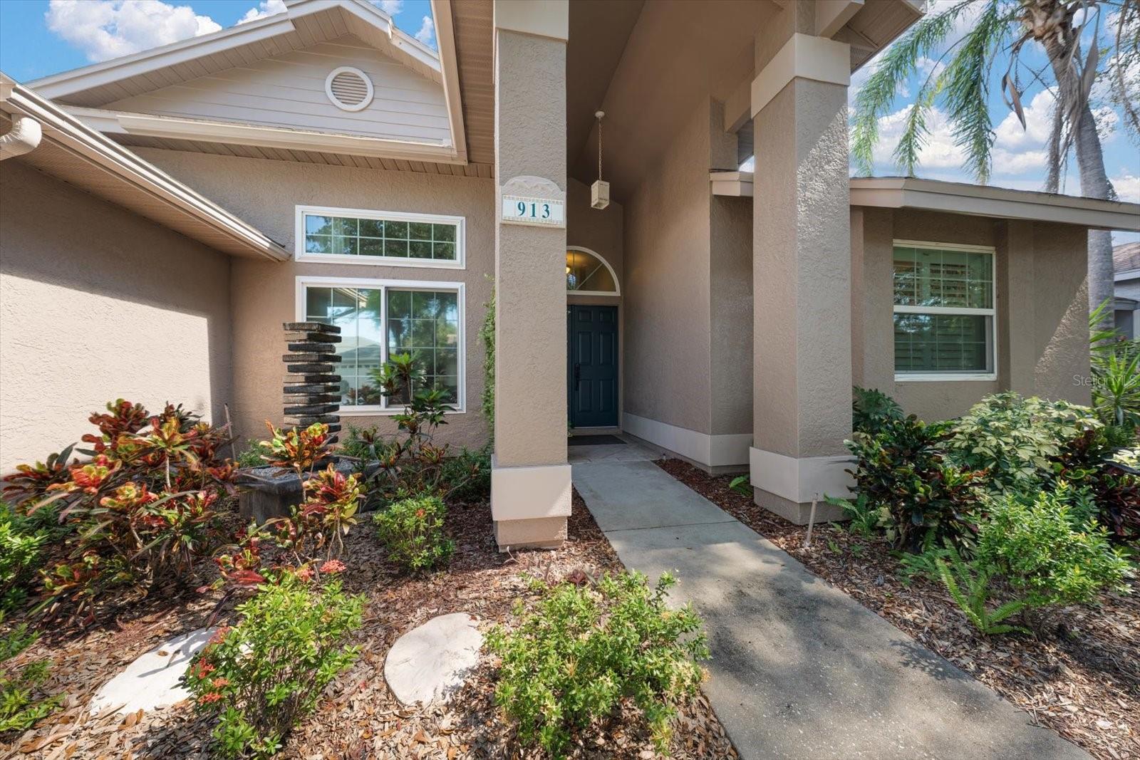913 Westwinds Blvd, Tarpon Springs, FL 34689 photo
