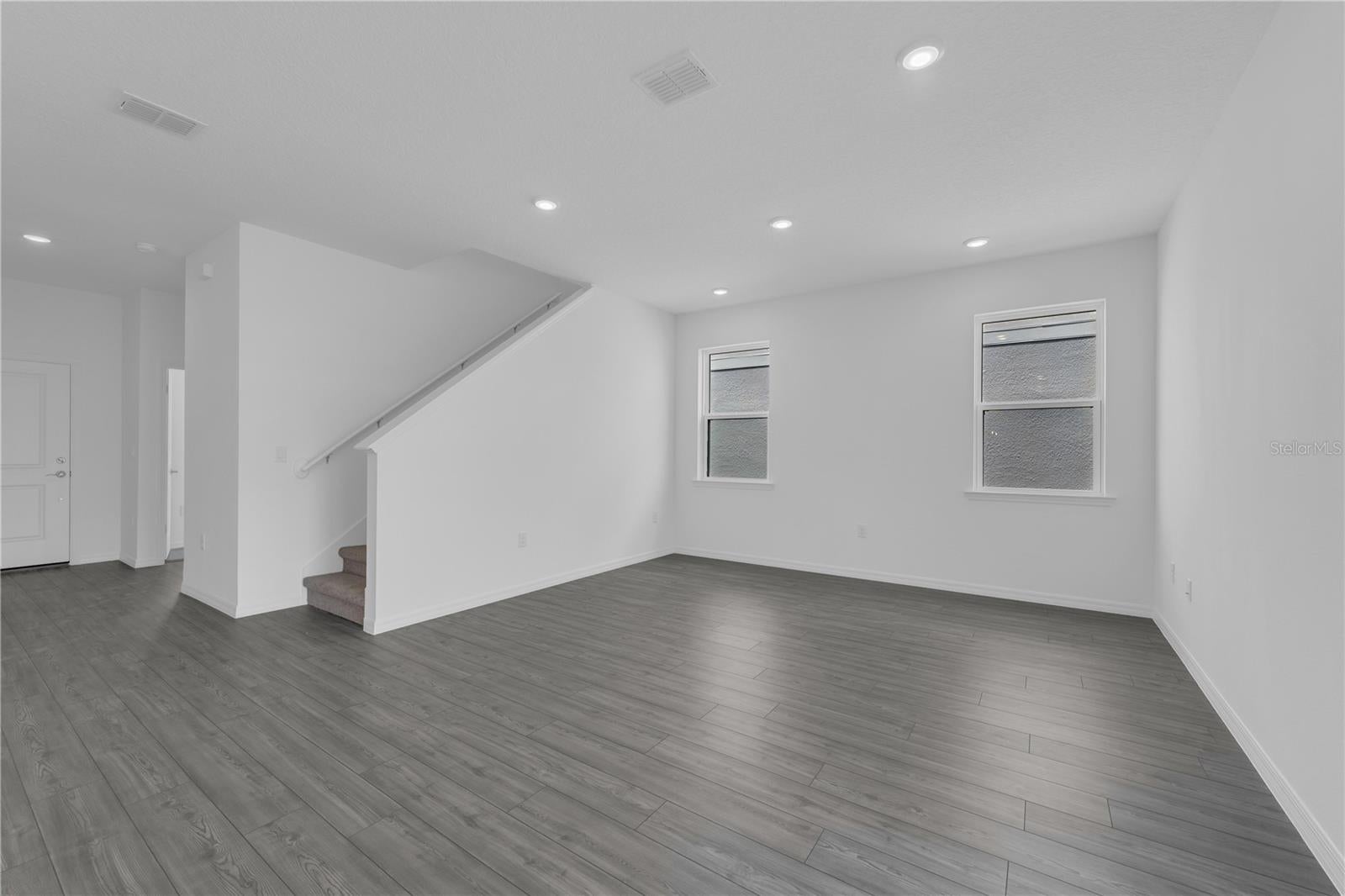 6056 River Farm Ave, Saint Cloud, FL 34771 photo