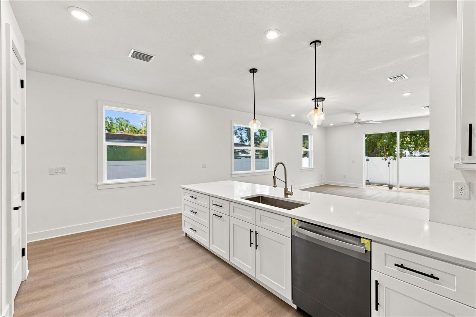 2508 W Gray St #2, Tampa, FL 33609 photo