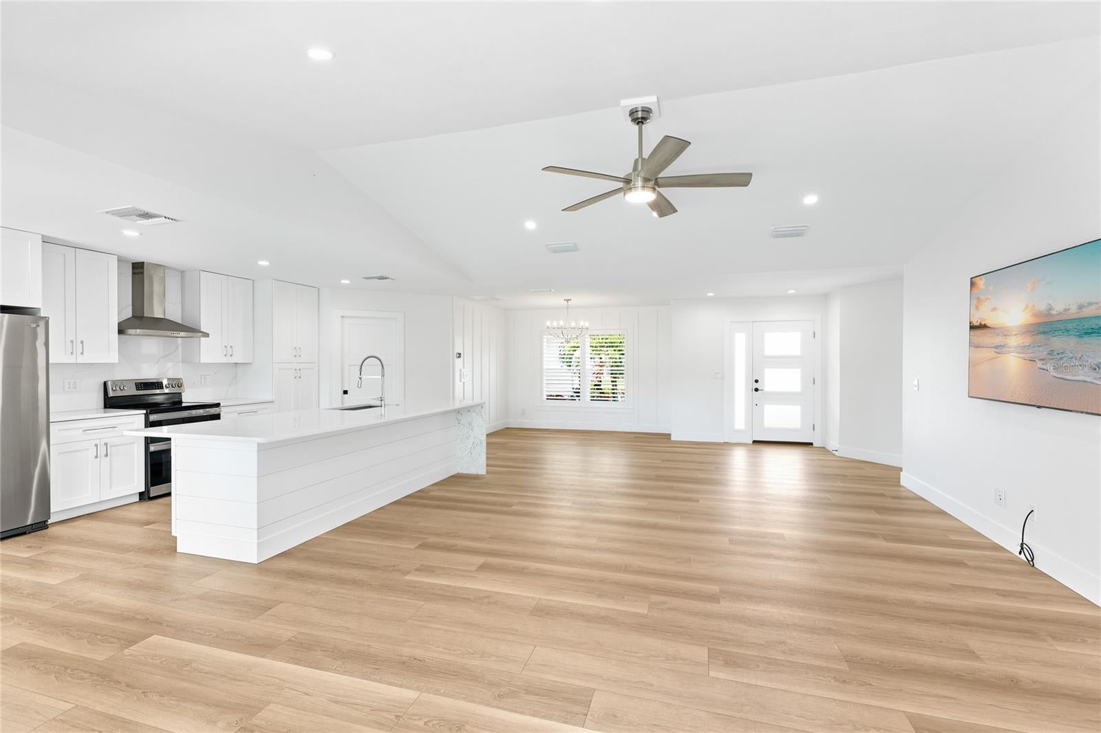 206 73 St, Bradenton, FL 34209 photo
