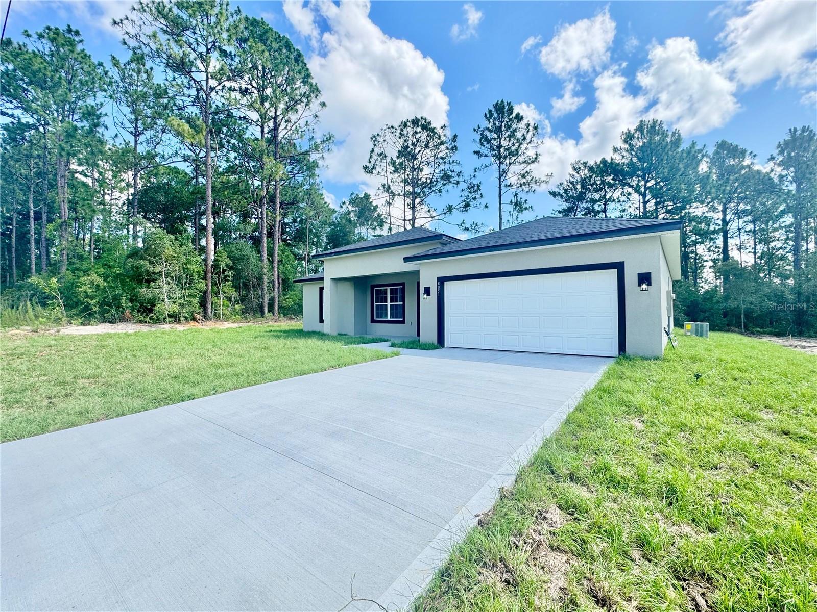 8051 N Pinkinz Way, Citrus Springs, FL 34433 photo