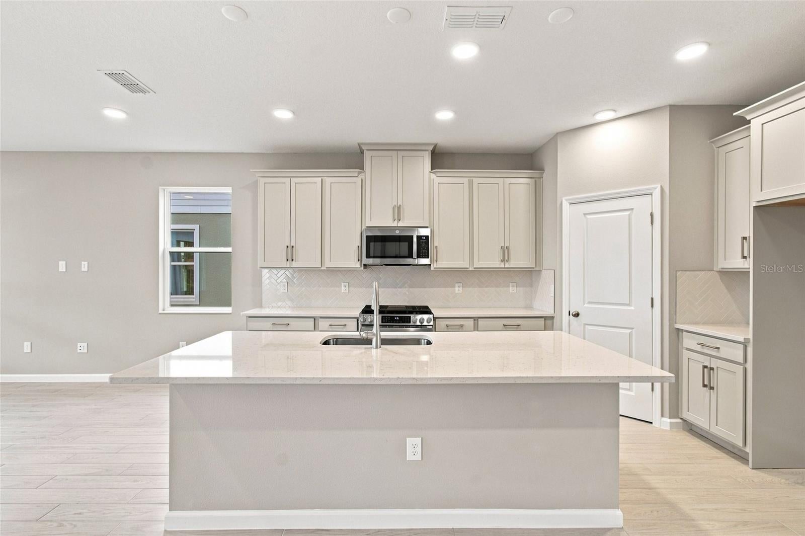 1347 Lumpini St, Saint Cloud, FL 34771 photo