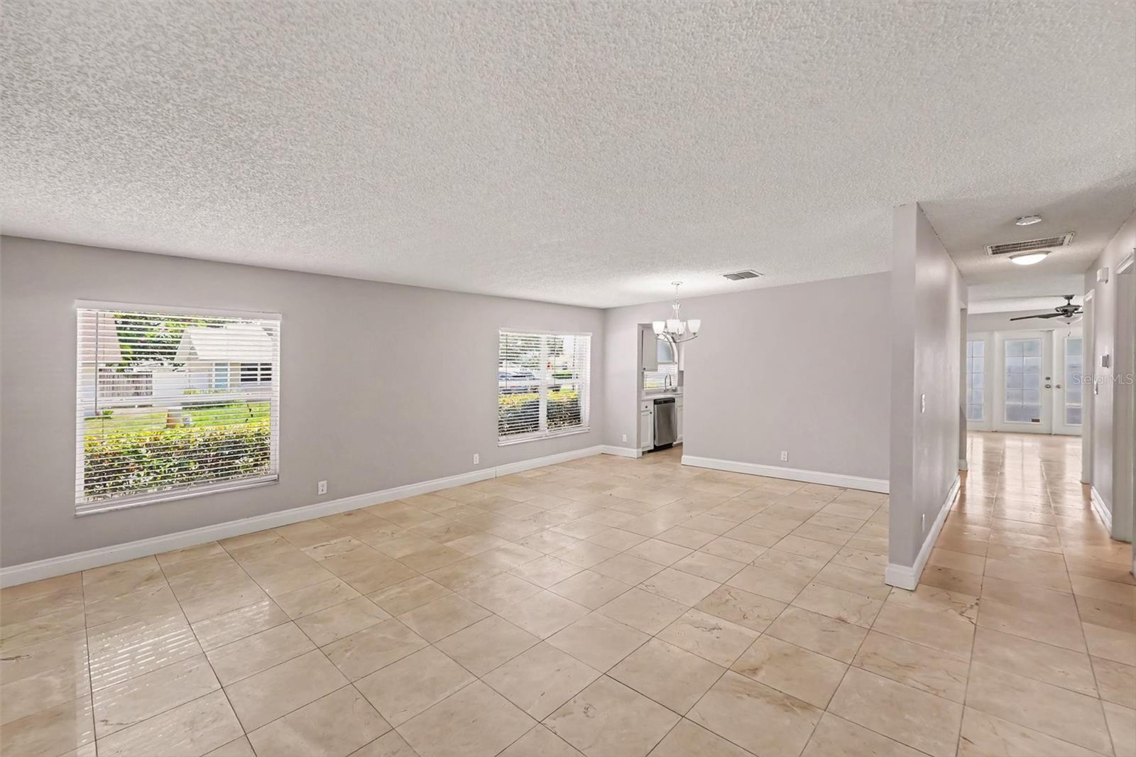 9160 136 Way, Seminole, FL 33776 photo