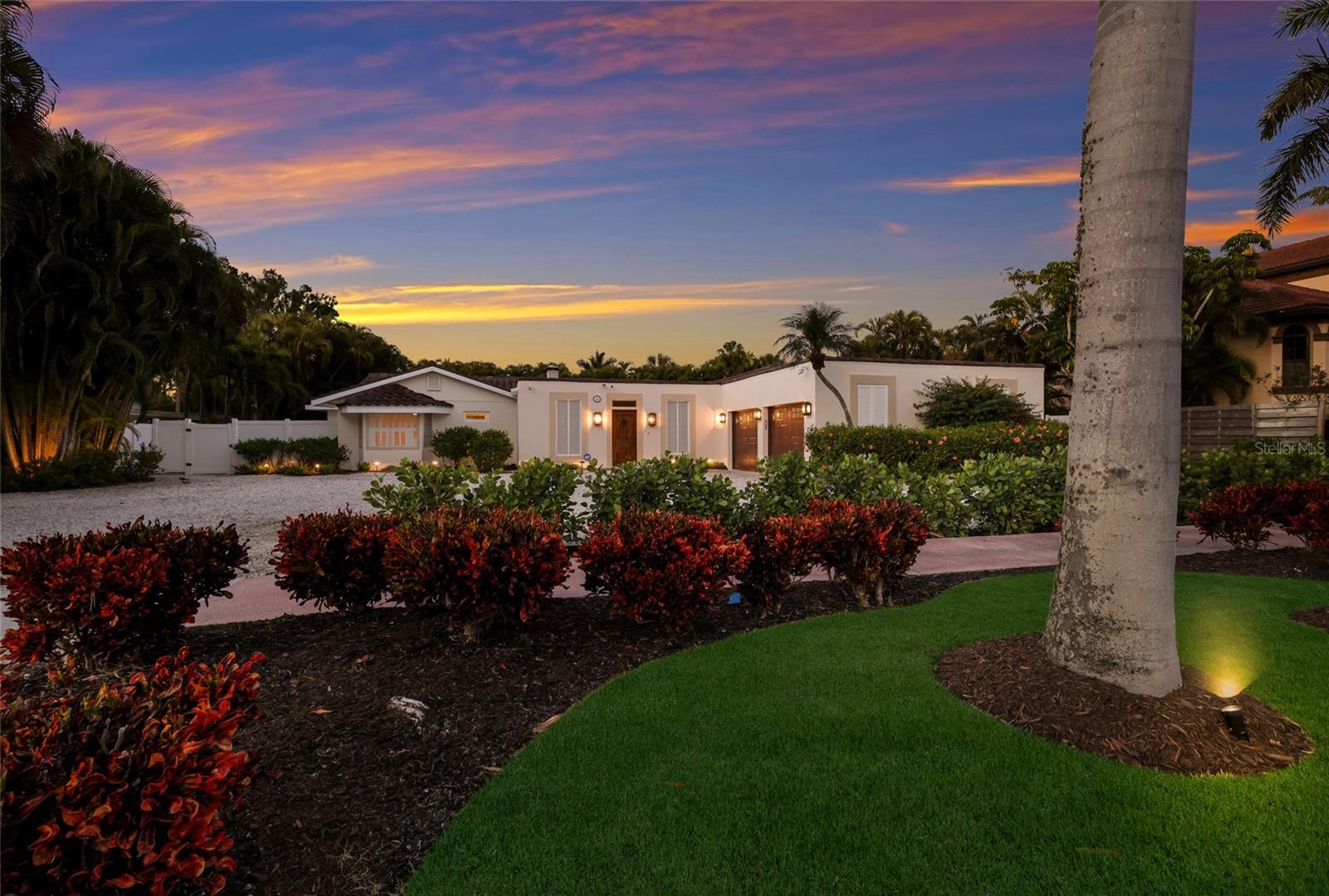 103 Fillmore Dr, Sarasota, FL 34236 photo