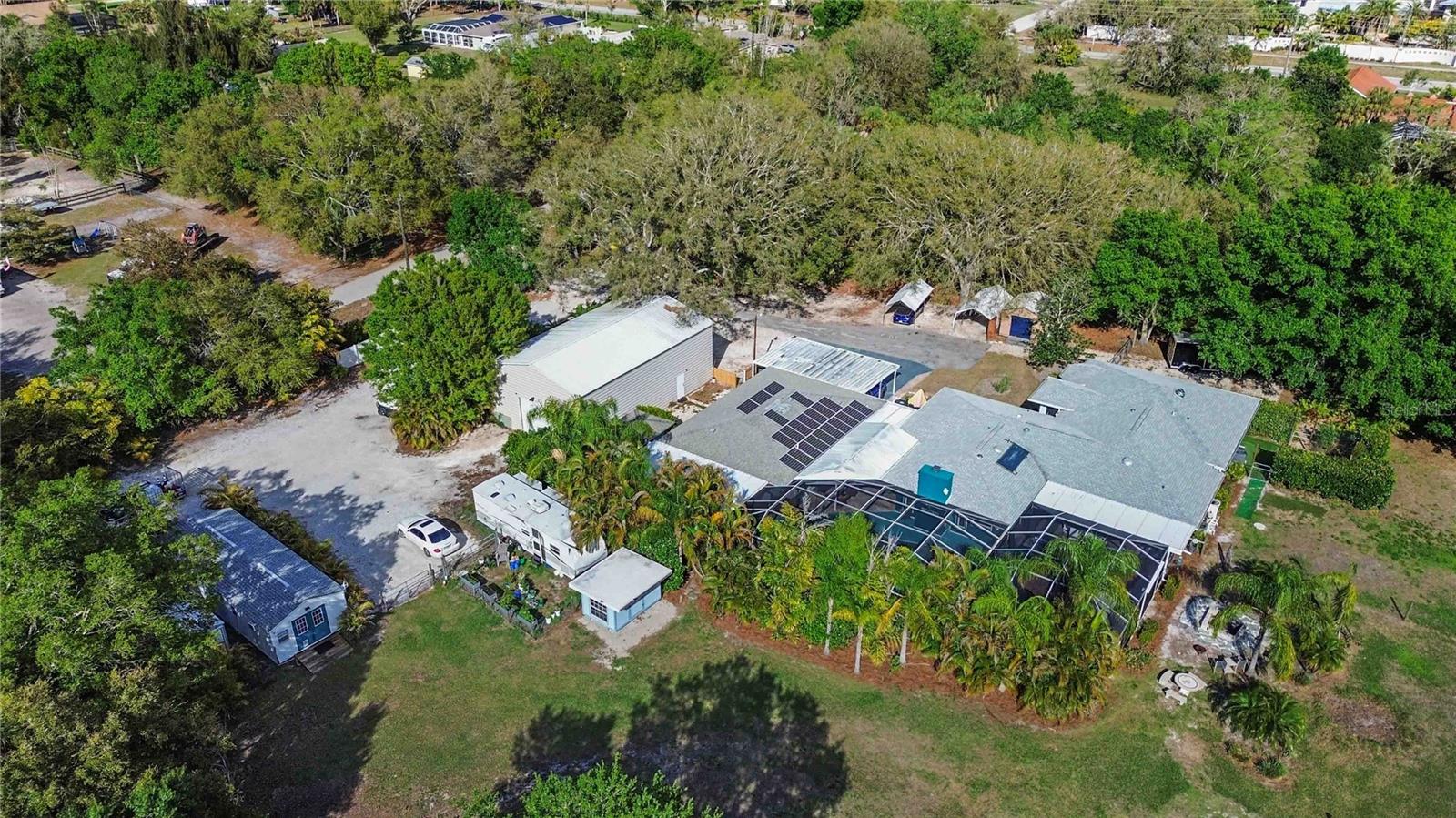 740 Arabian Cir, Nokomis, FL 34275