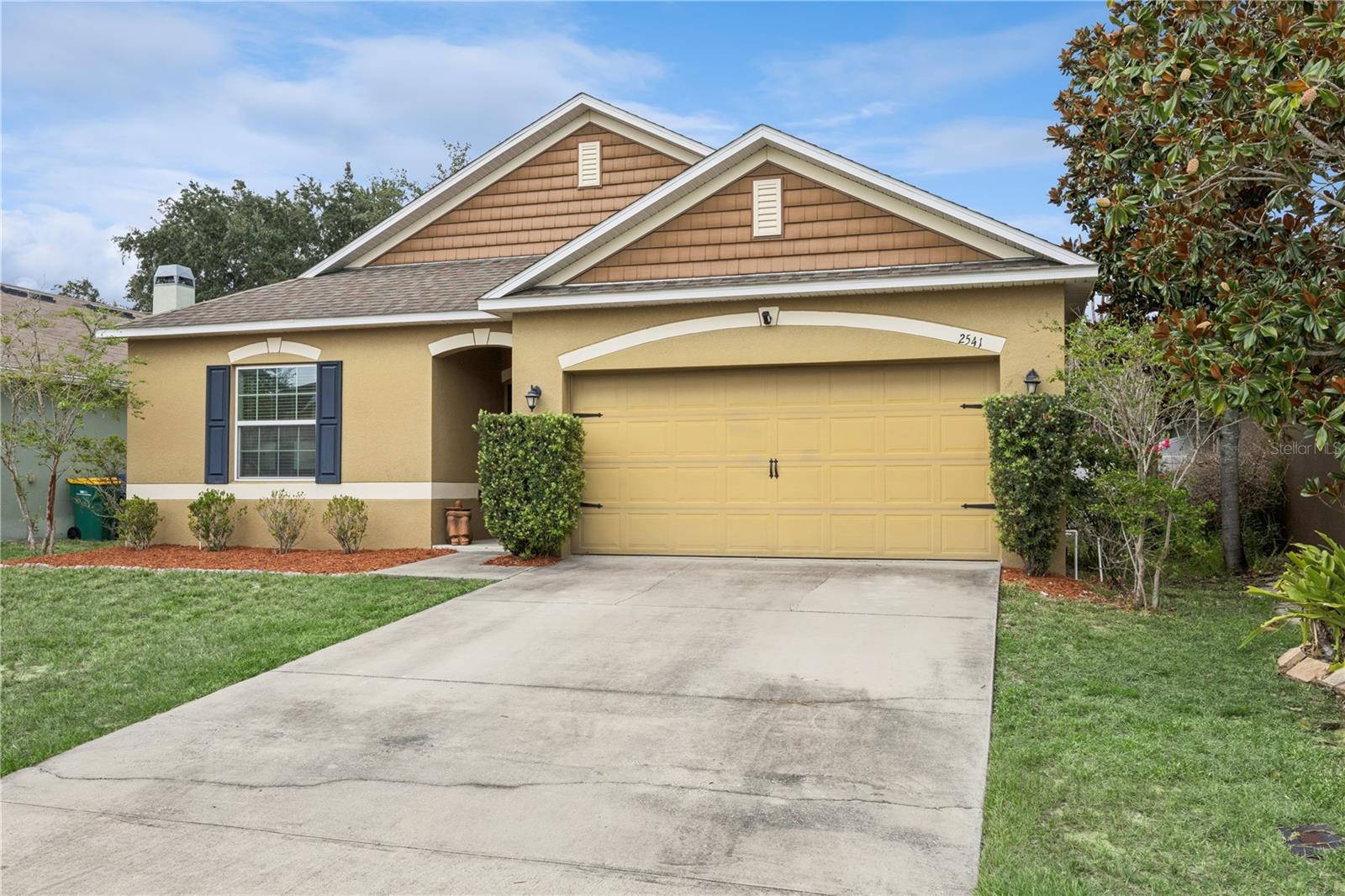 2541 Martins Run, Tavares, FL 32778 photo