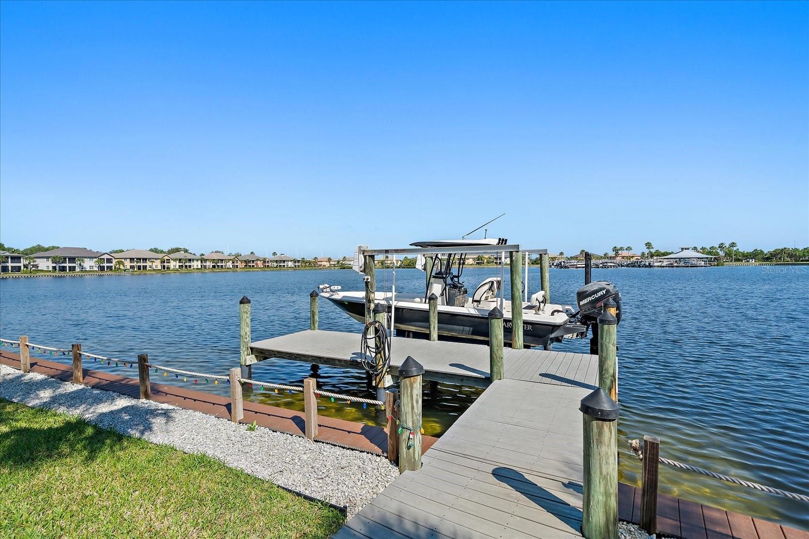 5040 Lake Overlook Ave, Bradenton, FL 34208 photo