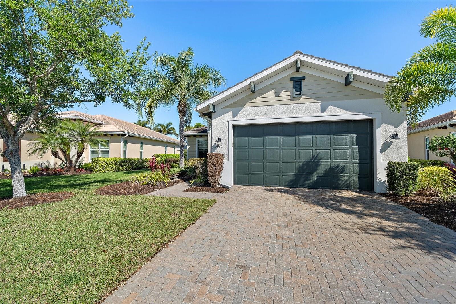 5040 Lake Overlook Ave, Bradenton, FL 34208 photo