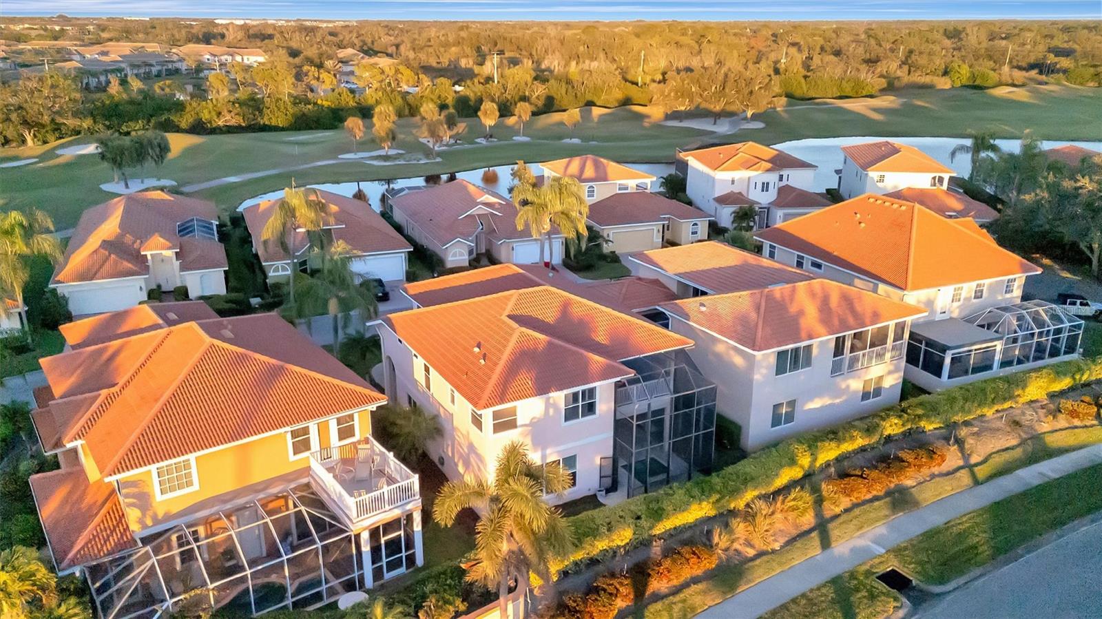 4510 Murcia Blvd #16, Sarasota, FL 34238 photo