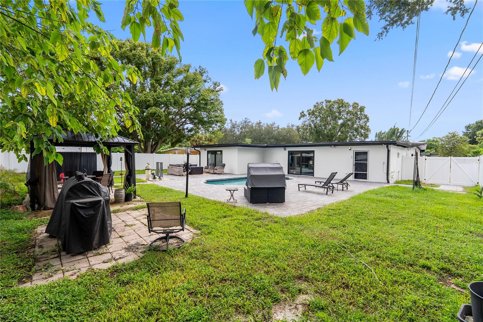 1307 Baltimore Dr, Orlando, FL 32810 photo