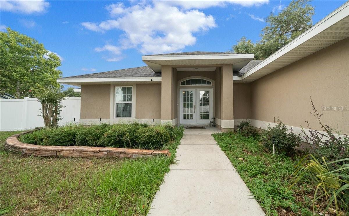 60 Owens St, Umatilla, FL 32784 photo