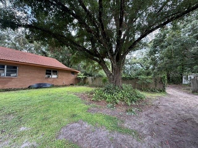 3011 S Wiggins Rd, Plant City, FL 33566 photo