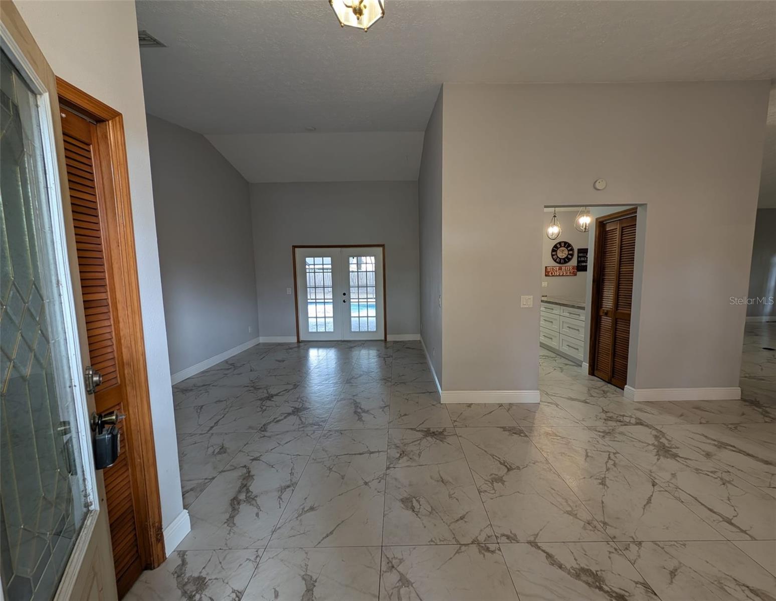 2106 Whitlock Pl, Dover, FL 33527 photo