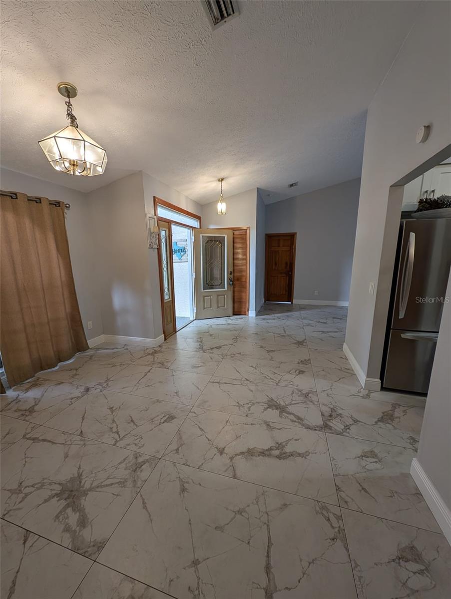 2106 Whitlock Pl, Dover, FL 33527 photo