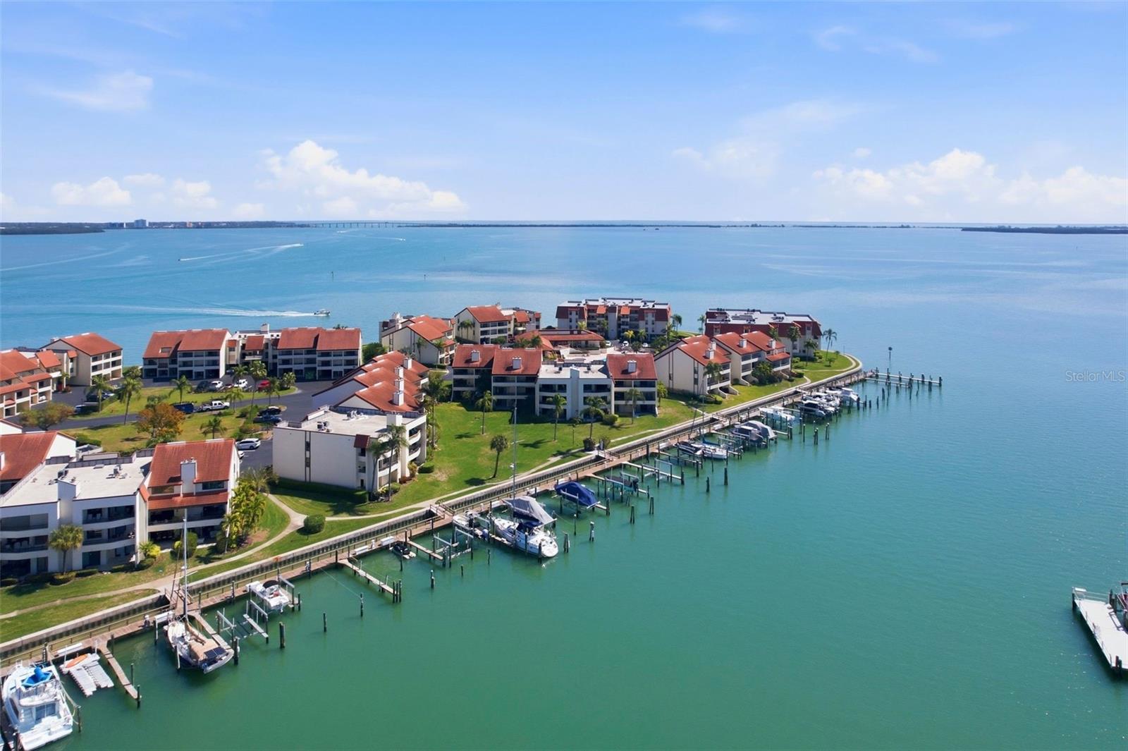 128 1 St #102, Tierra Verde, FL 33715 photo