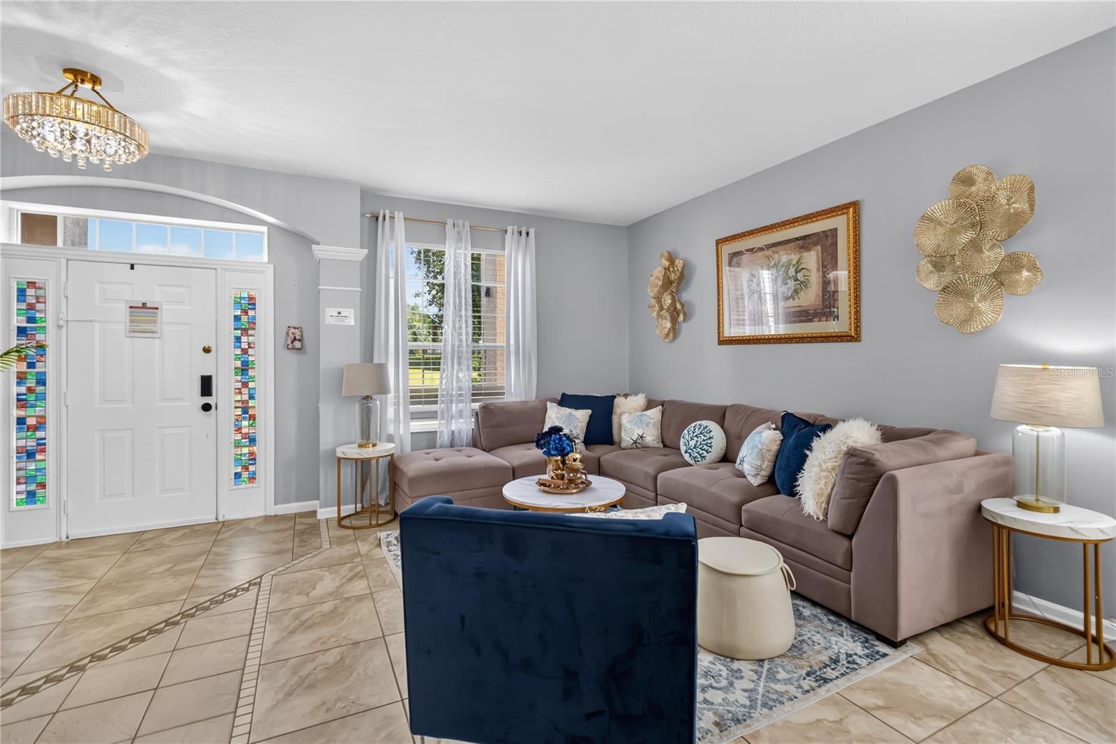 8006 King Palm Cir, Kissimmee, FL 34747 photo