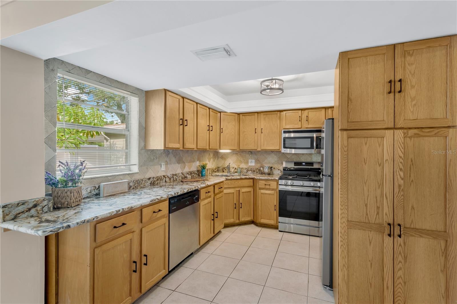 3501 W Price Ave, Tampa, FL 33611 photo