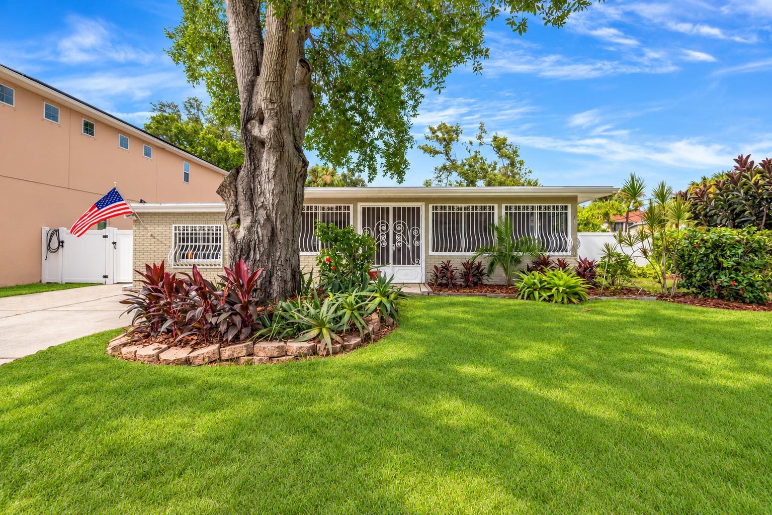 3501 Price Ave, Tampa, FL 33611