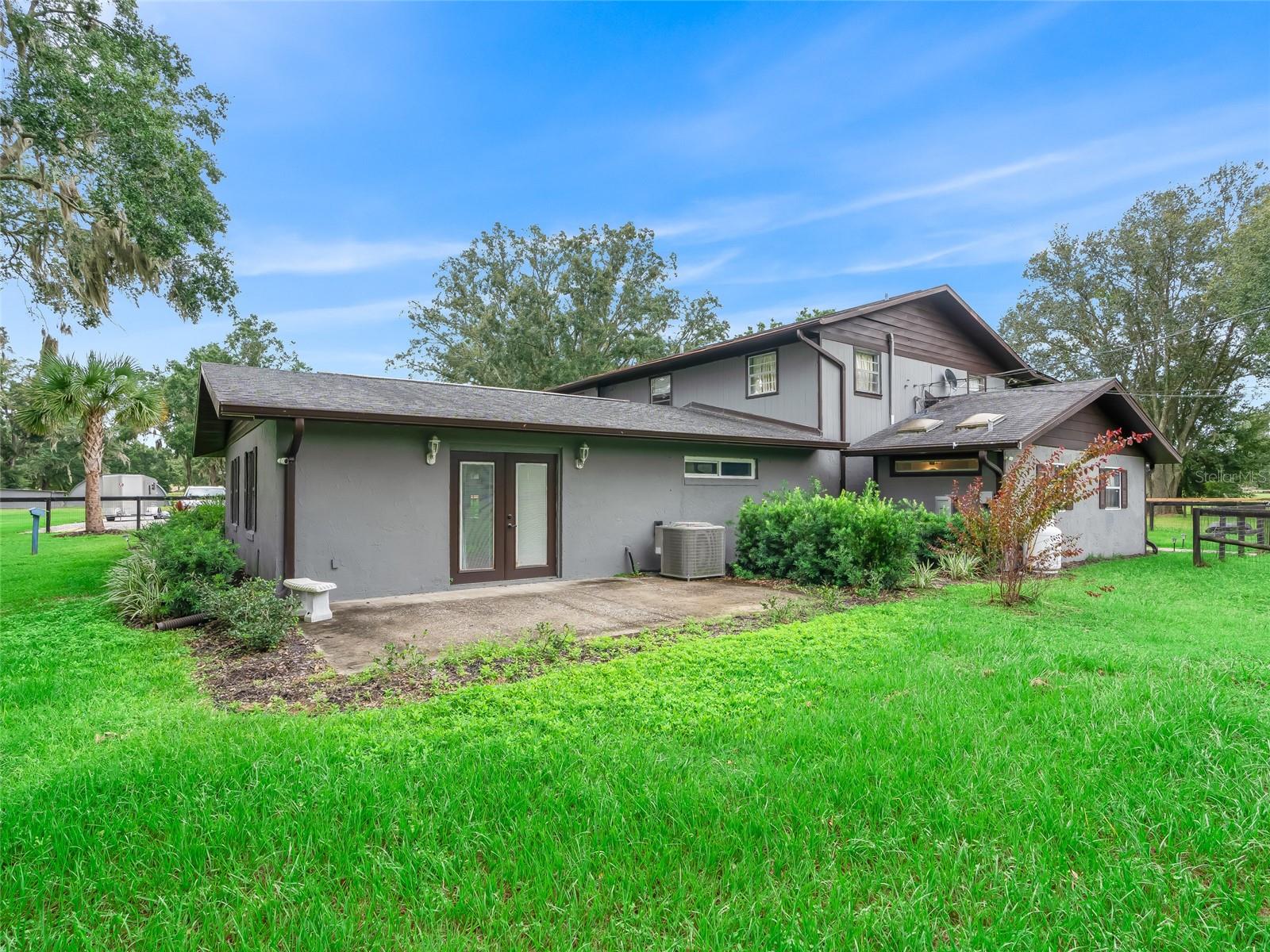 10291 W 40 Hwy, Ocala, FL 34482 photo