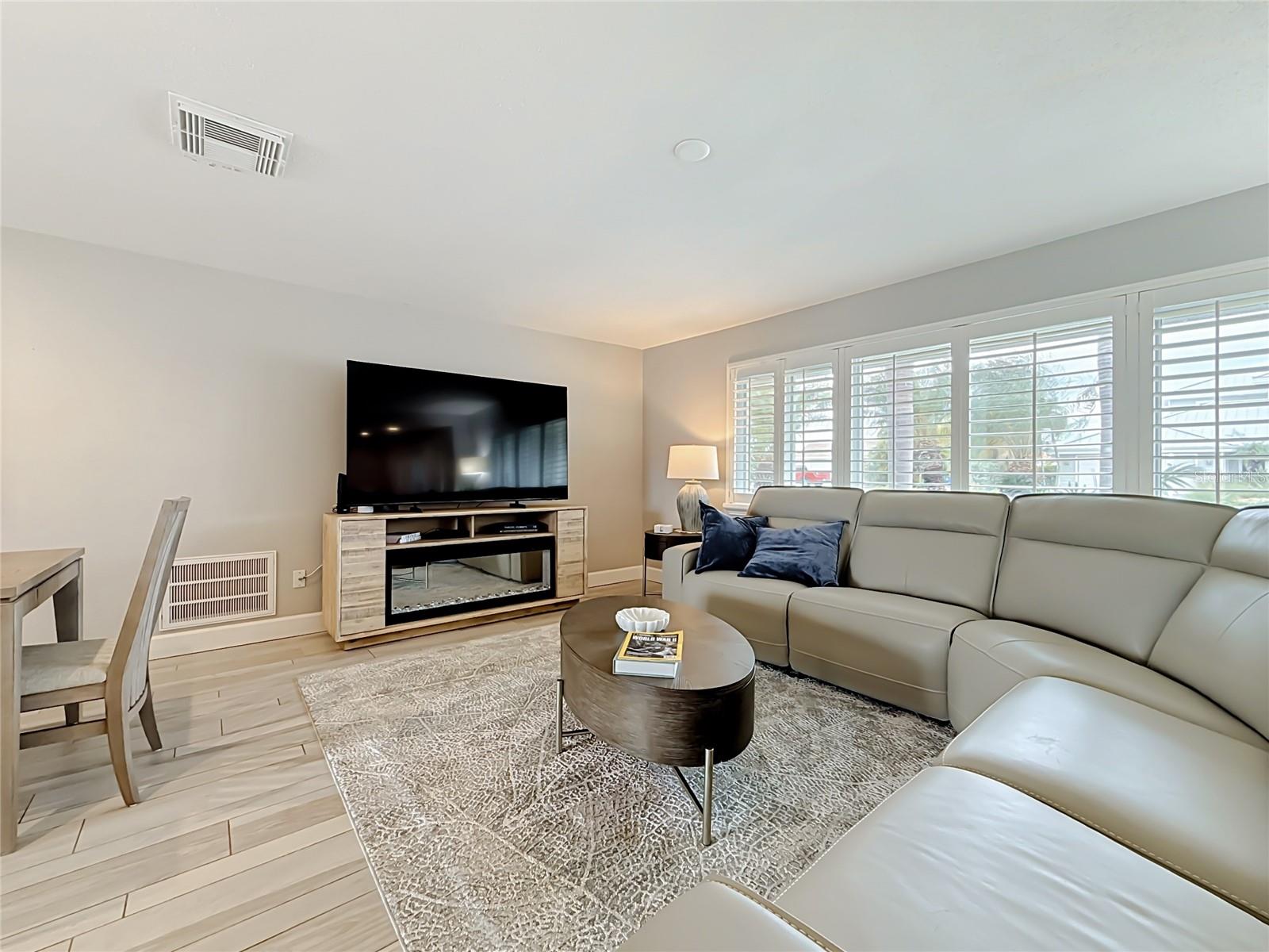 6351 3 Palm Pt, St Pete Beach, FL 33706 photo