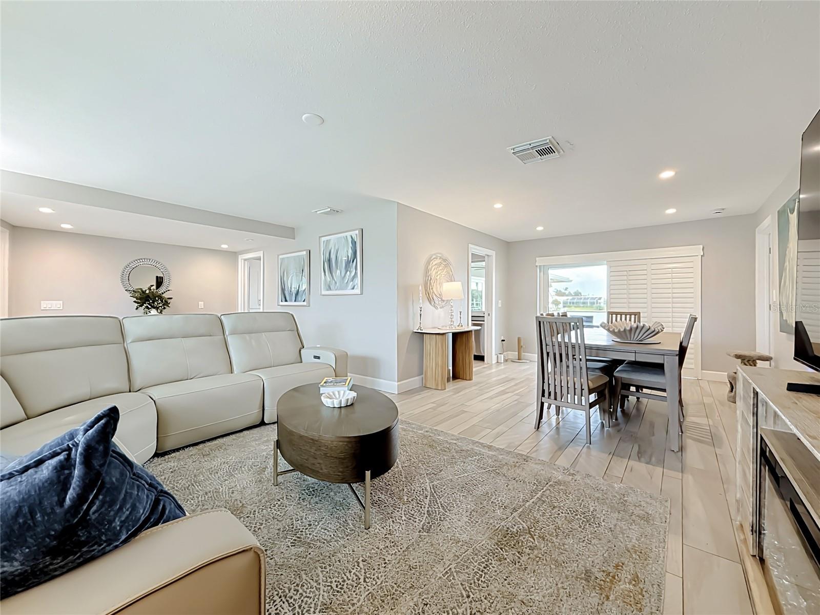 6351 3 Palm Pt, St Pete Beach, FL 33706 photo