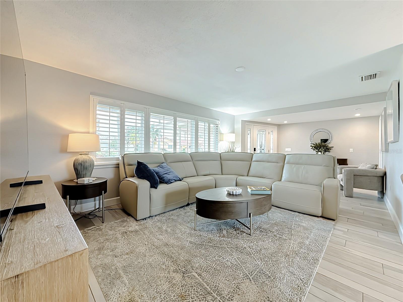 6351 3 Palm Pt, St Pete Beach, FL 33706 photo