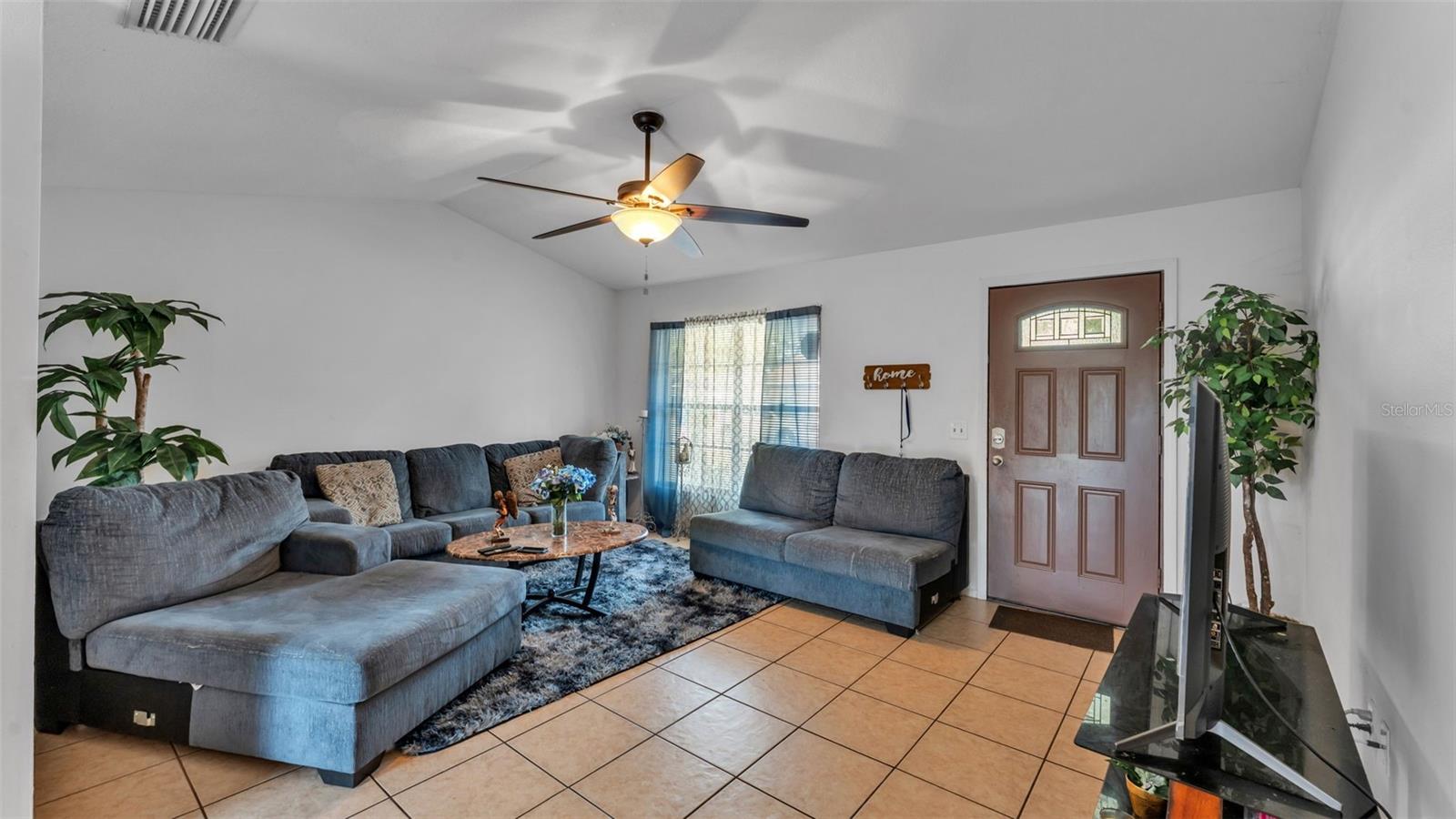 1733 Sandalwood Cir, Winter Haven, FL 33880 photo