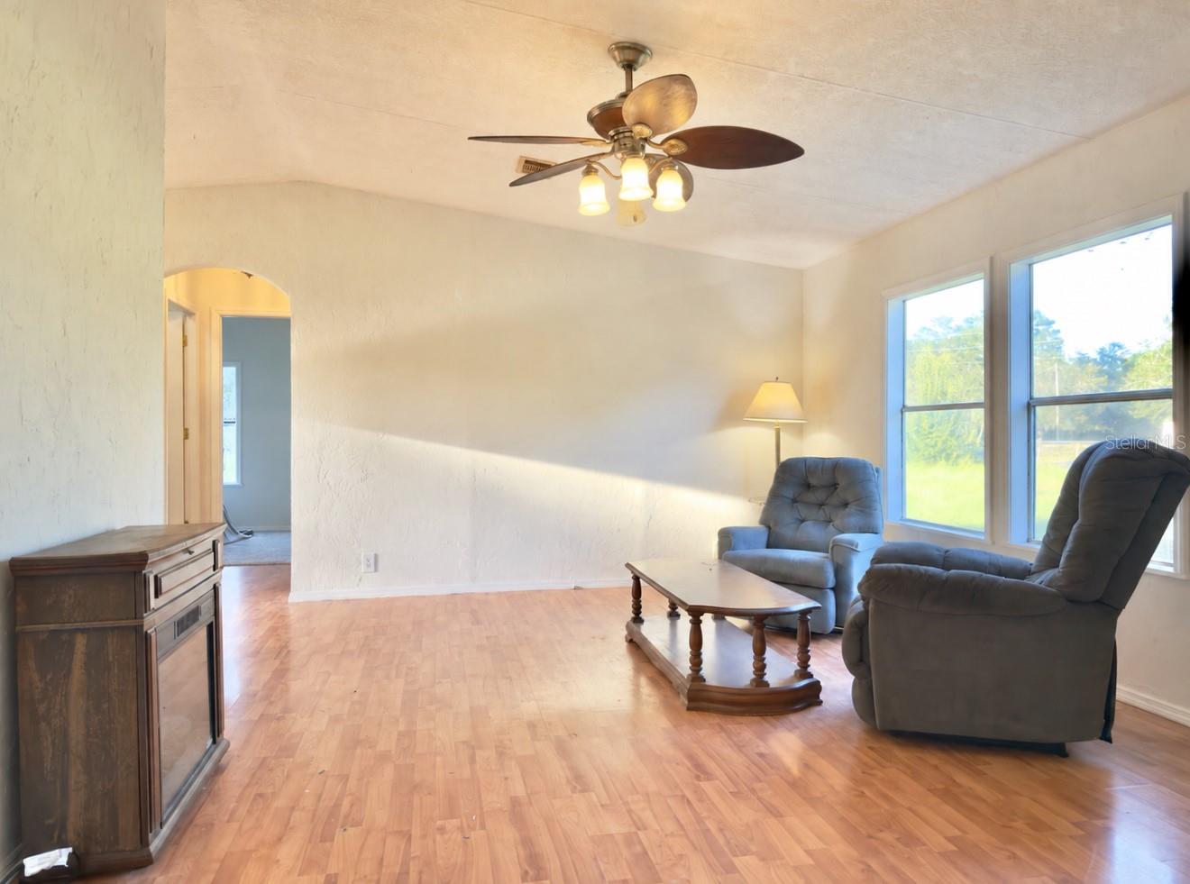 4500 SW 194 Ave, Dunnellon, FL 34432 photo