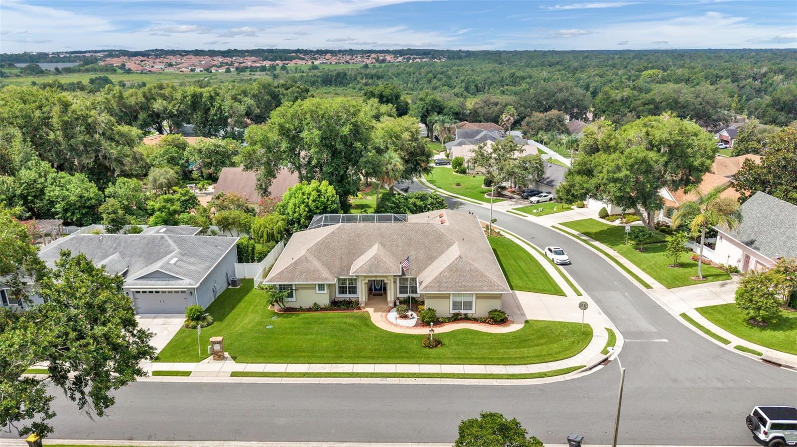 5539 Bloomfield Blvd, Lakeland, FL 33810 photo
