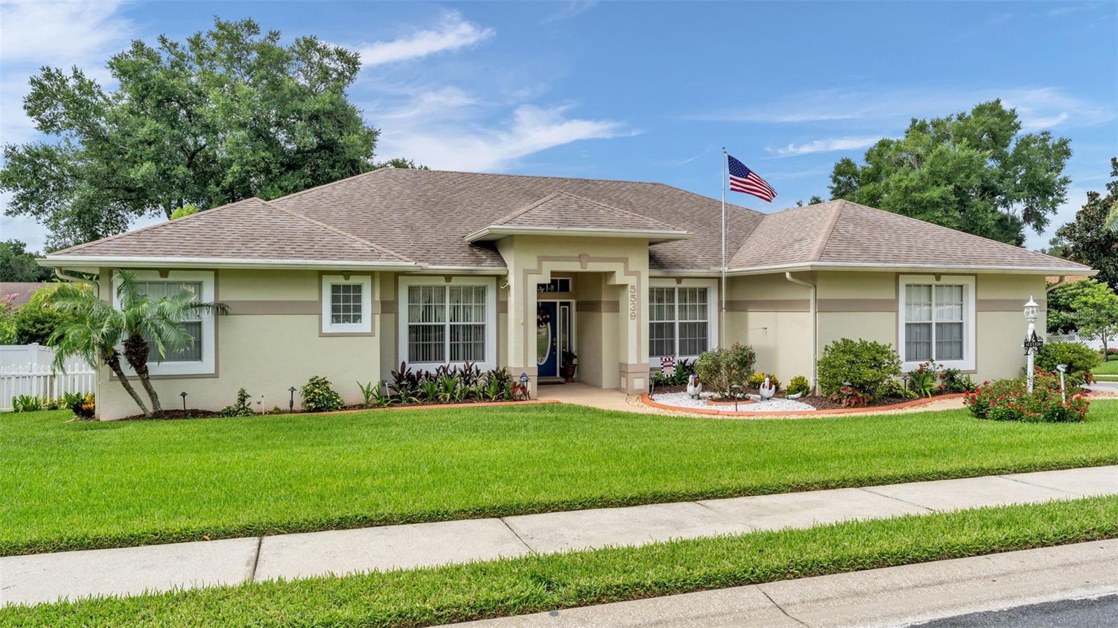 5539 Bloomfield Blvd, Lakeland, FL 33810 photo