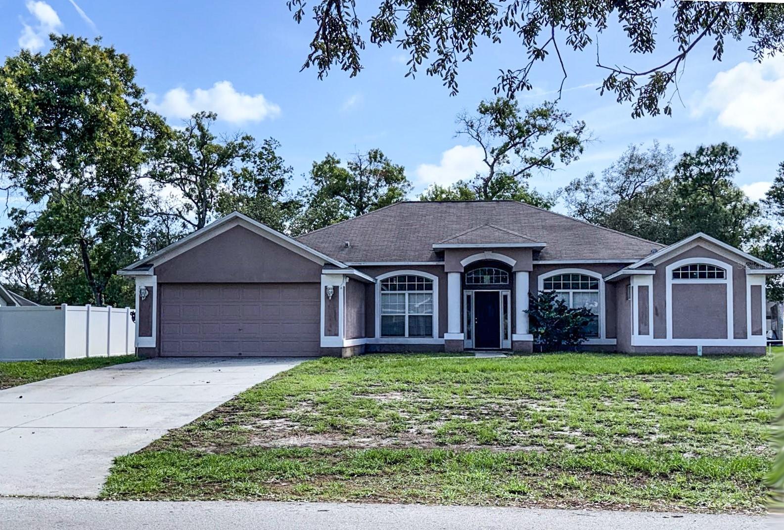 8414 Bay Dr, Spring Hill, FL 34606