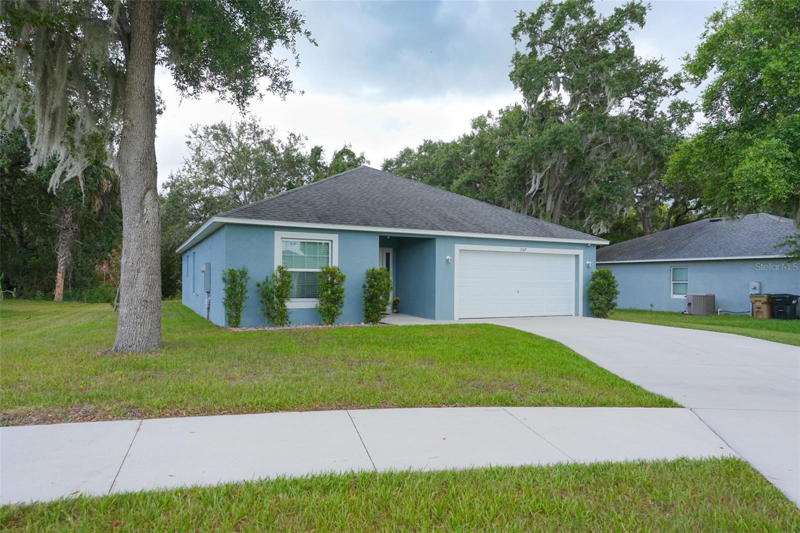 1537 Baywood Village Ct, Mount Dora, FL 32757