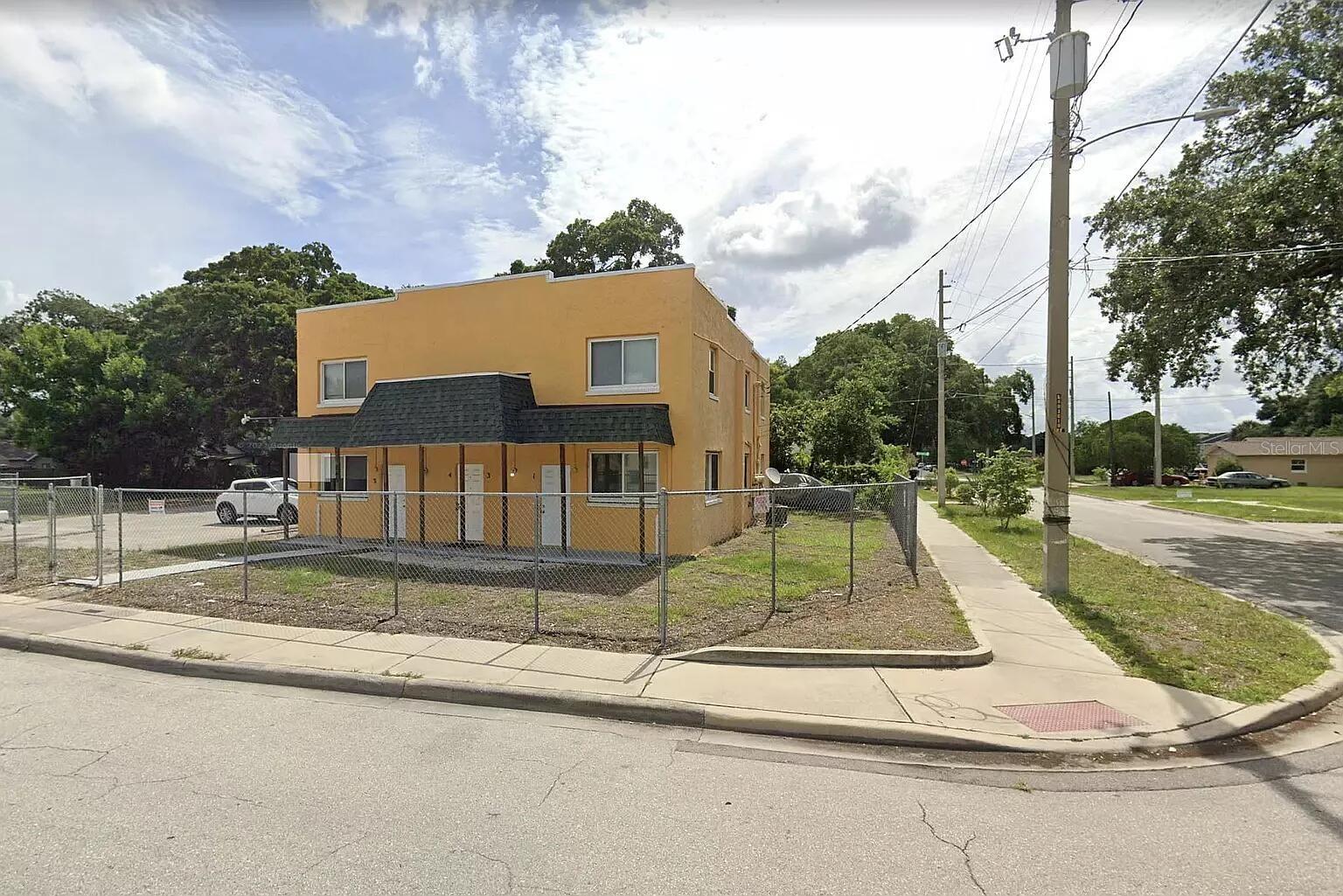745 Easy Ave, Orlando, FL 32805