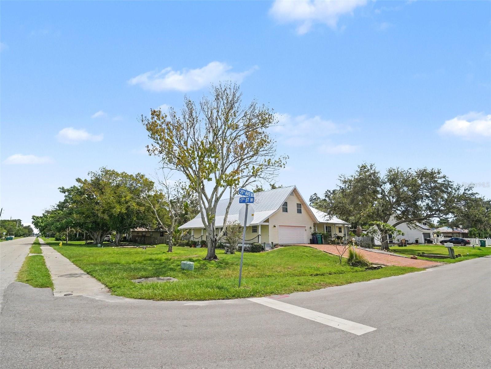 1612 20 Ave, Palmetto, FL 34221 photo
