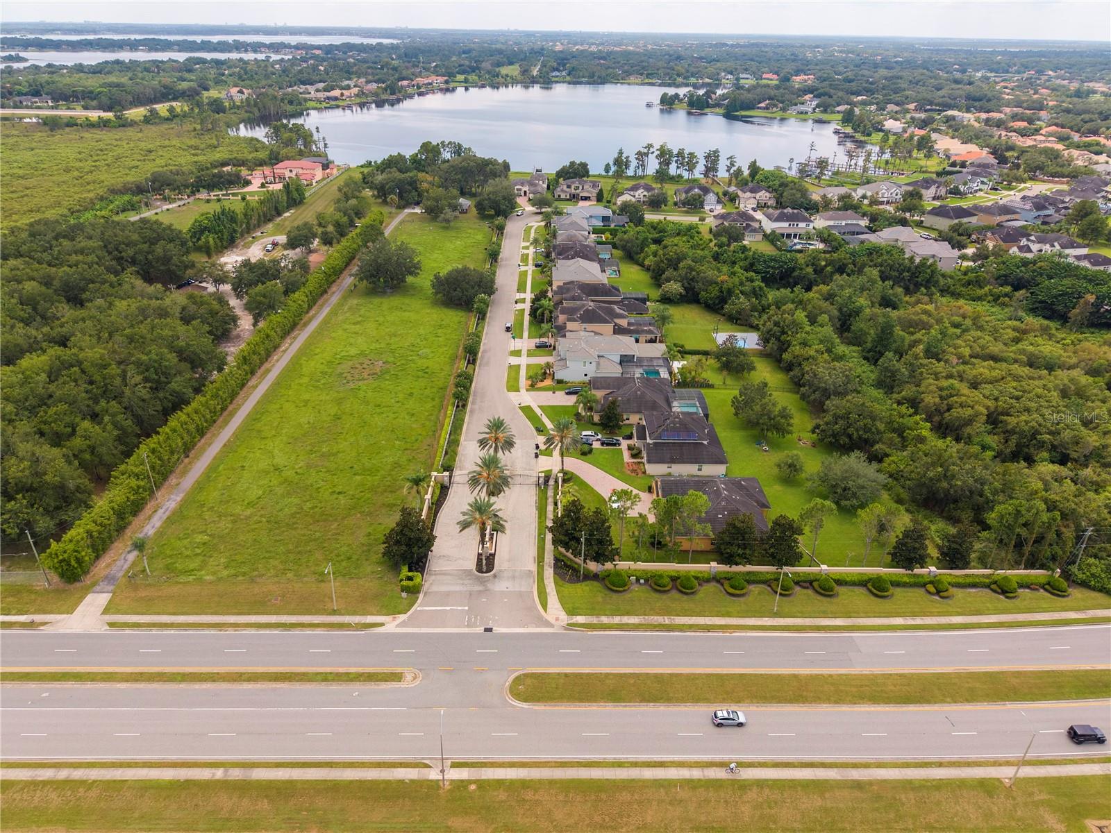 1720 Lake Roberts Landing Dr, Winter Garden, FL 34787 photo