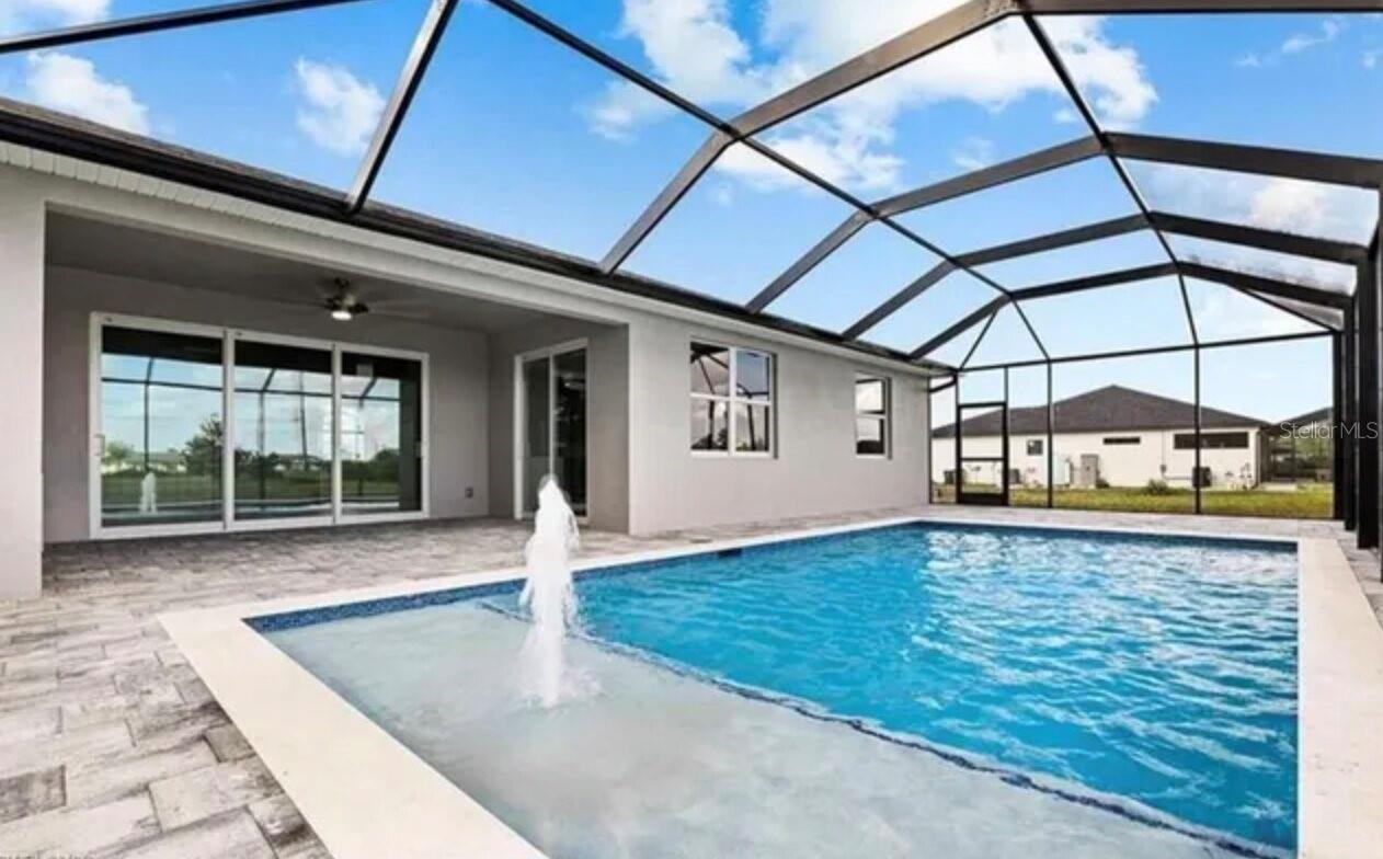 928 NE 3 Ave, Cape Coral, FL 33909 photo