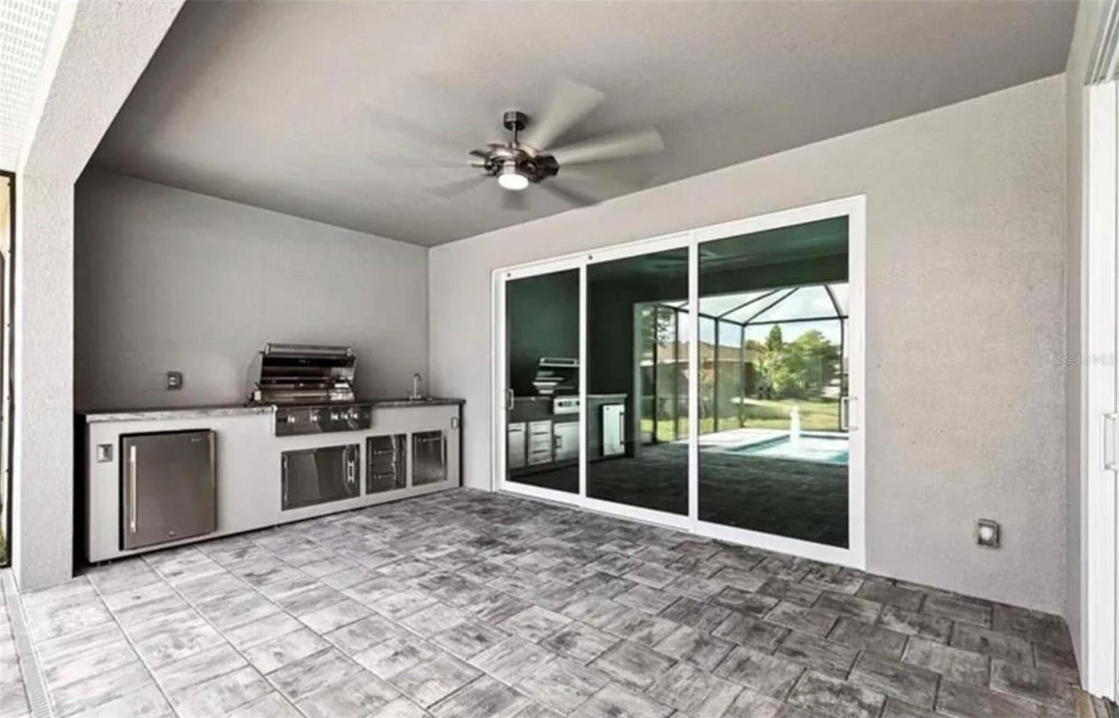 928 NE 3 Ave, Cape Coral, FL 33909 photo