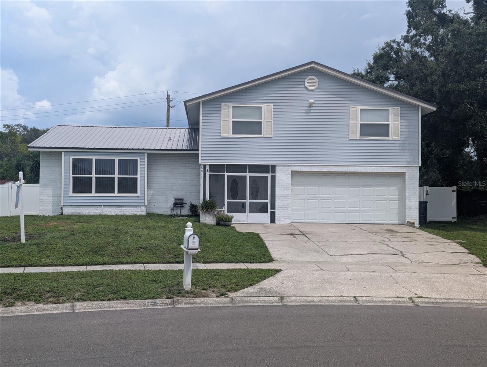 6817 Mitchell Cir, Tampa, FL 33634