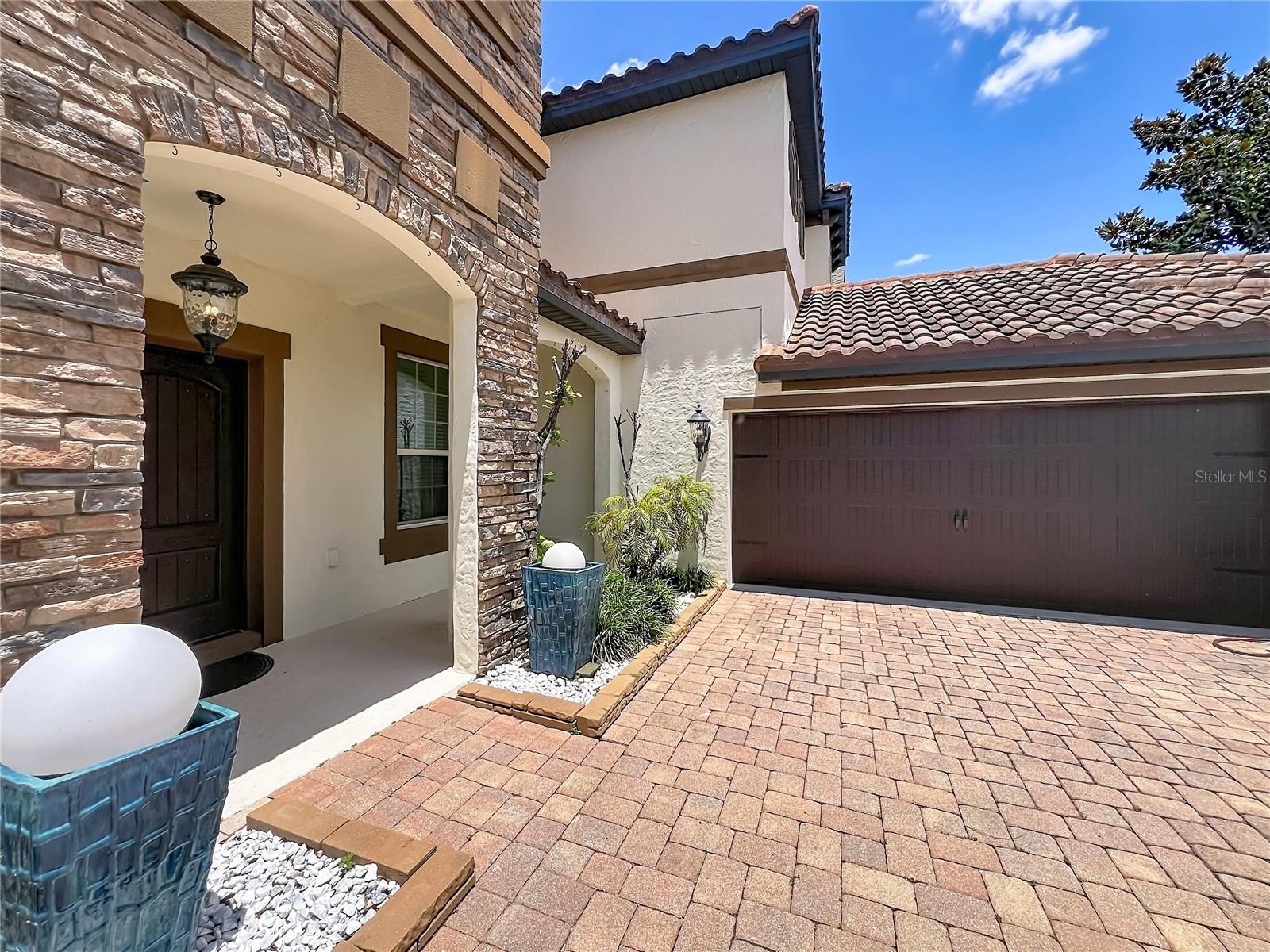 8316 Lookout Pointe Dr, Windermere, FL 34786 photo