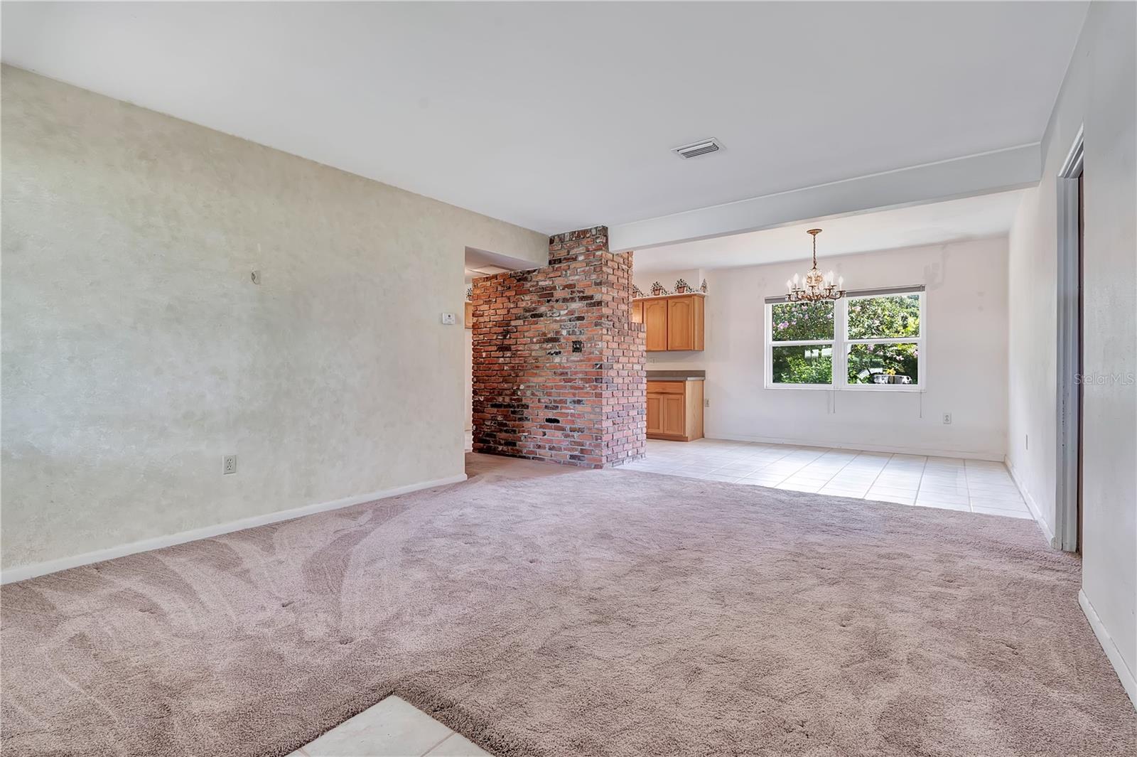 5321 Sumerset St, Orlando, FL 32810 photo