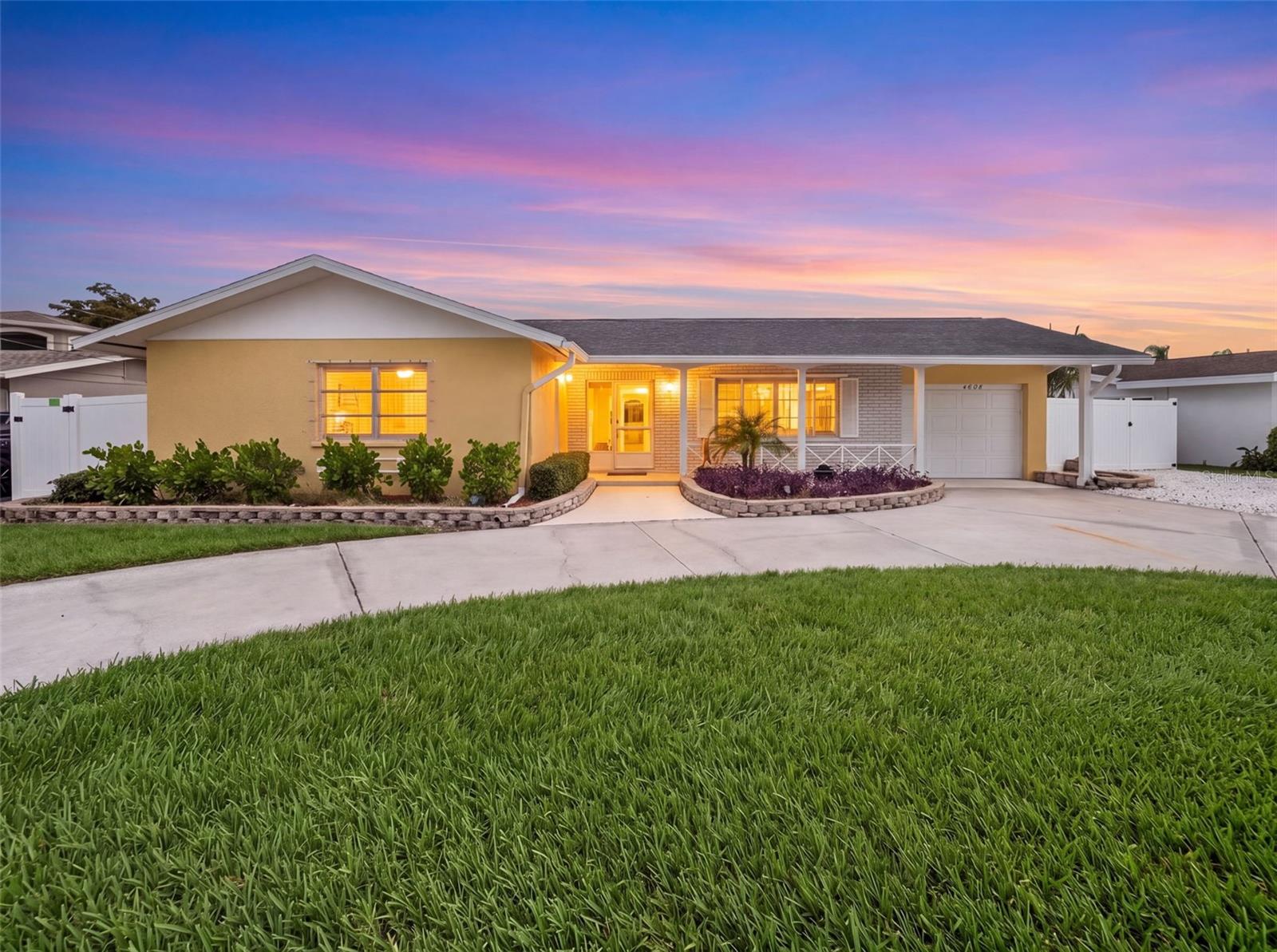 4608 Arlington Rd, Palmetto, FL 34221 photo