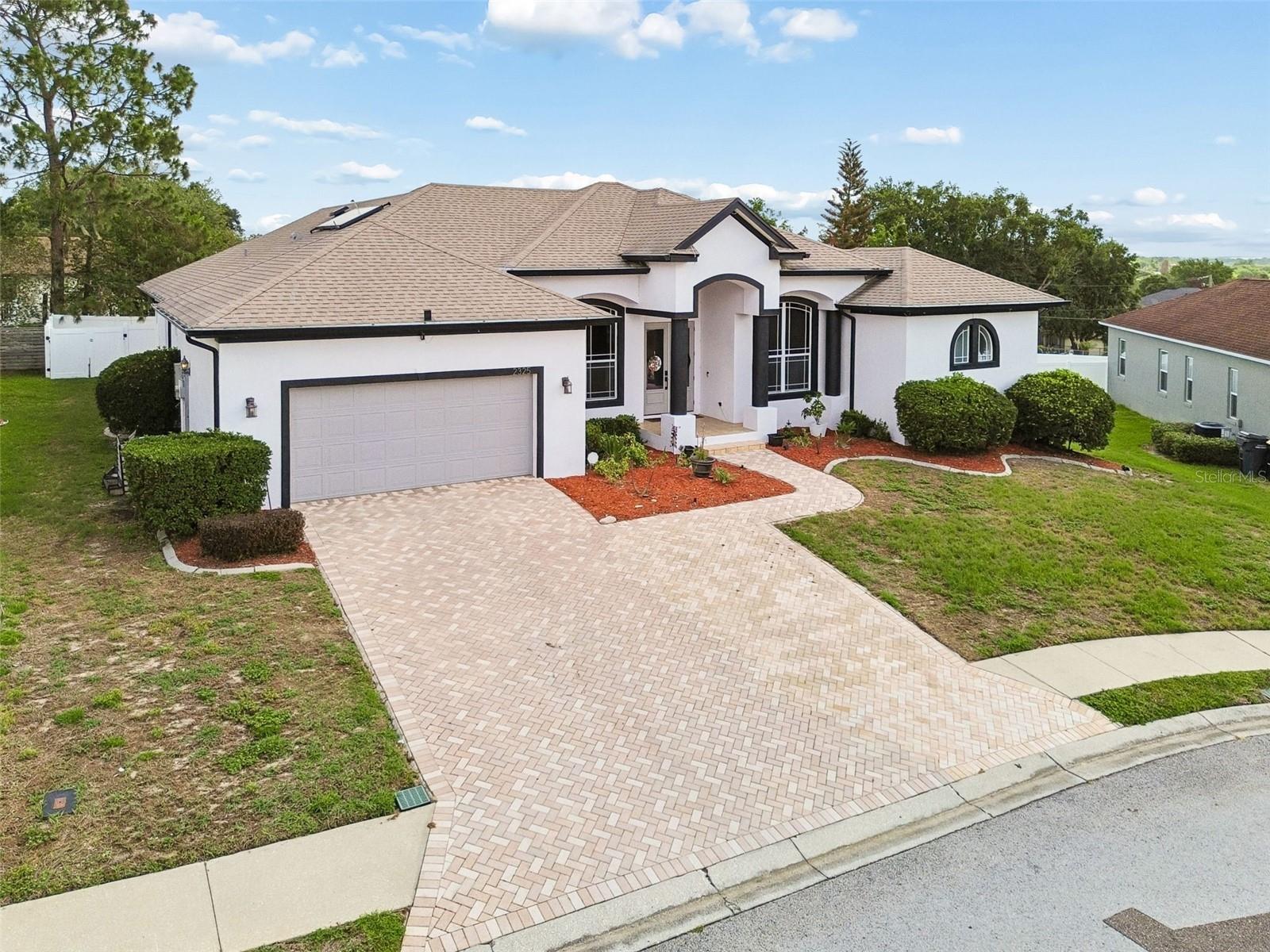 2325 Chesterfield Cir, Lakeland, FL 33813 photo