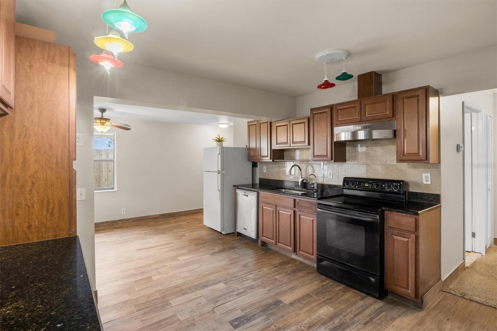 6723 78 Ave, Pinellas Park, FL 33781 photo