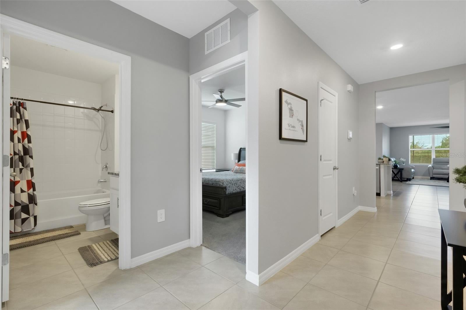 17607 Canopy Pl, Bradenton, FL 34211 photo