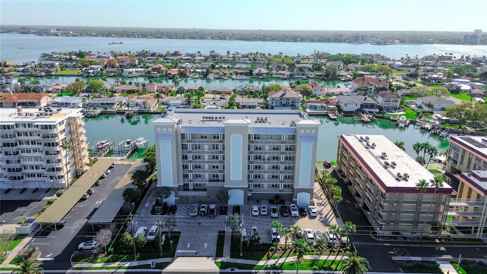 125 Island Way 503, Clearwater Beach, FL 33767